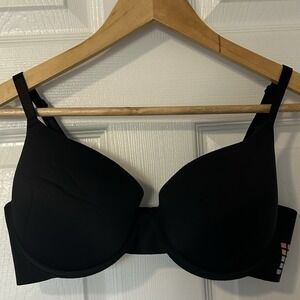 Juicy Coture Rainbow Logo‎ Graphic Black T-Shirt Bra